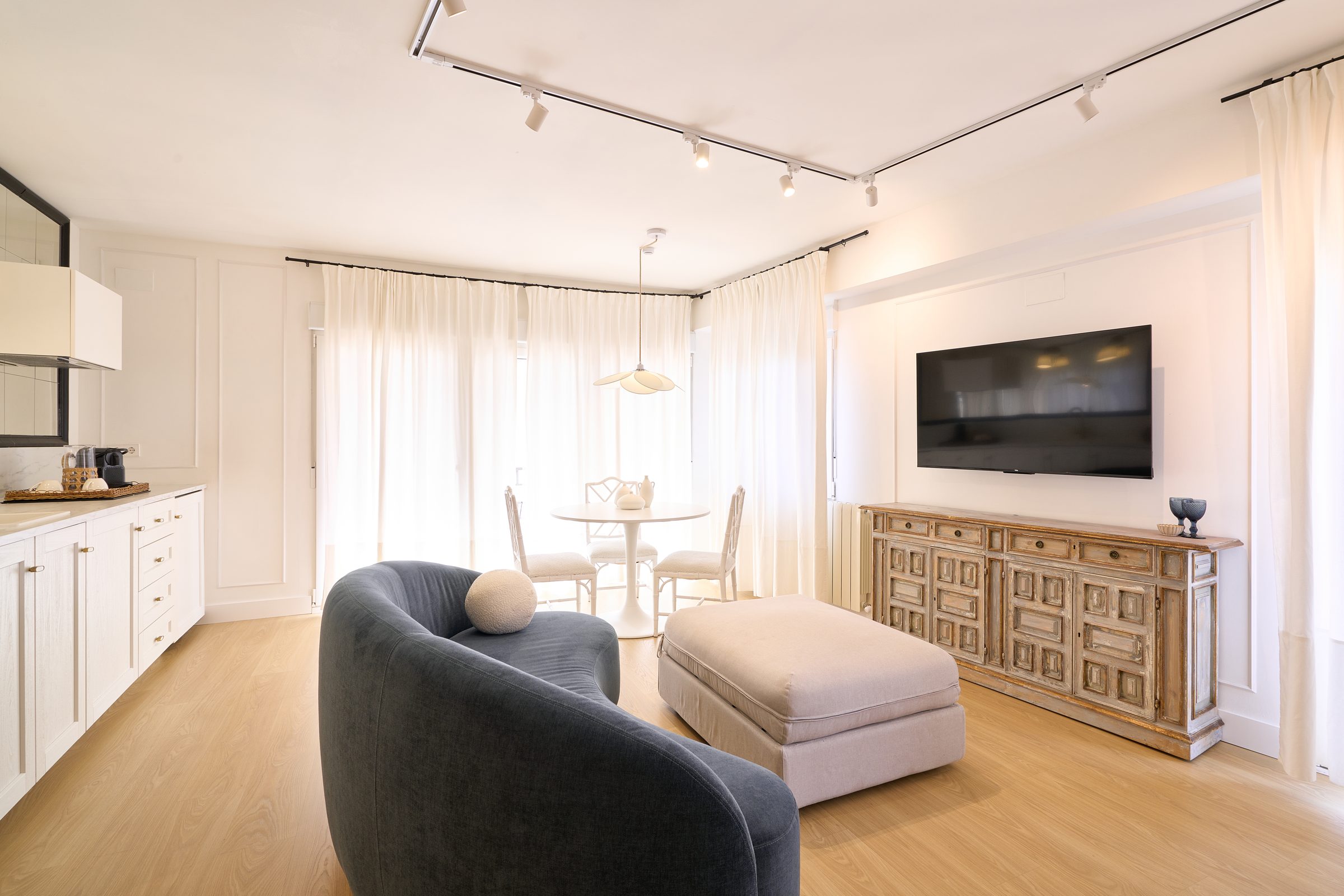 Índigo — salón